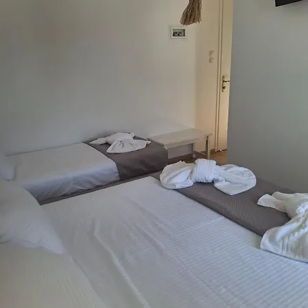 Sunset Beachside Mini-hôtel Kini